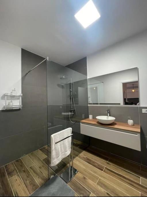 Tirana City Comfort Extérieur photo