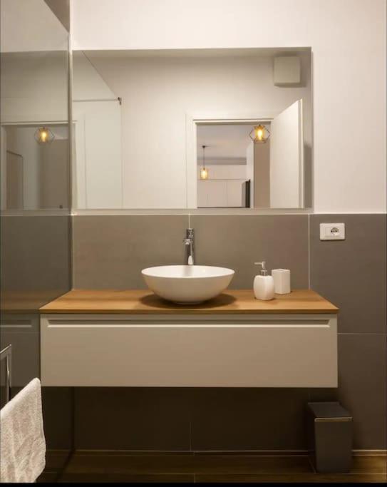 Tirana City Comfort Extérieur photo